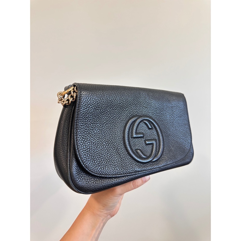 Gucci Soho Interlocking G Black Pebbled Leather Chain Crossbody Bag 536224